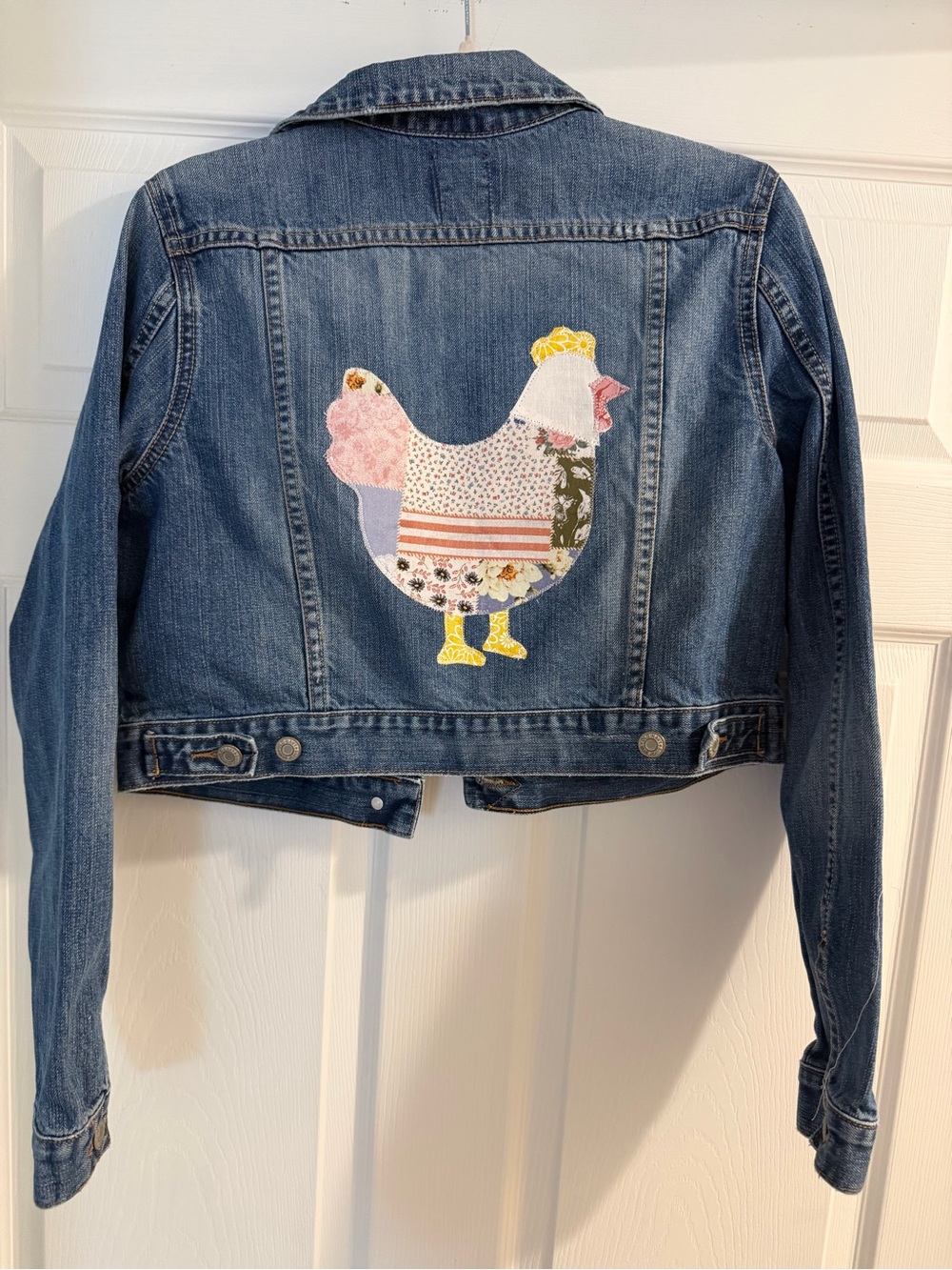 Chicken appliqué Jean jacket